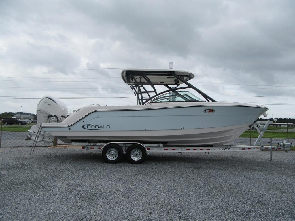 2024 Robalo R317 Dual Console - Sold Boat