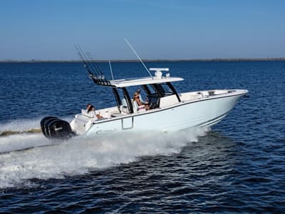 BOATZON | Robalo R360 2025