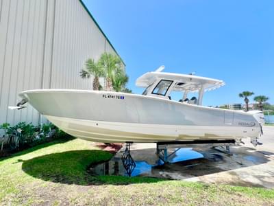 BOATZON | Robalo R360 Center Console 2021 BOATZON | Robalo R360 Center Console 2021