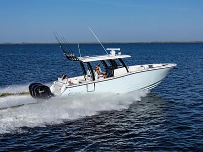 BOATZON | Robalo R360 Center Console 2025