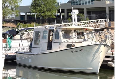 BOATZON | Rosborough RF246 Sedan Cruiser 1998