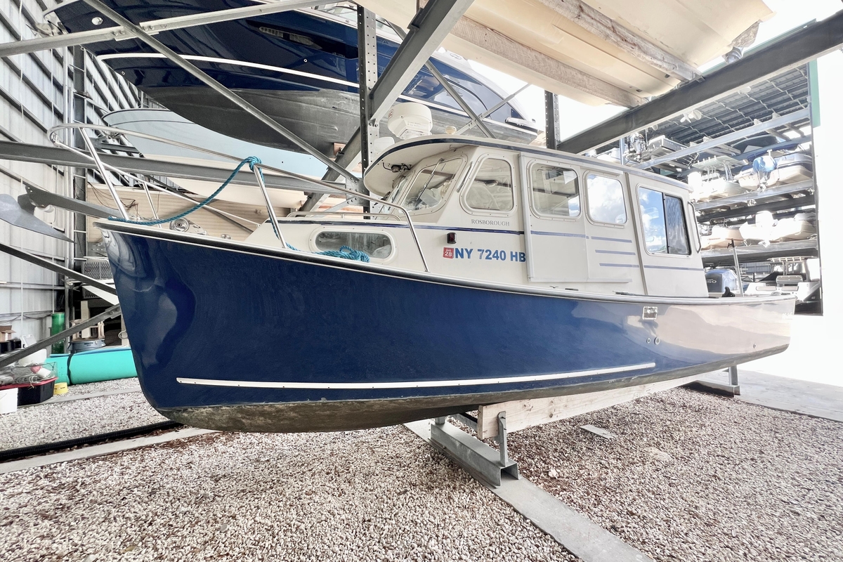 2001 Rosborough RF246 Sedan Cruiser - Sold Boat