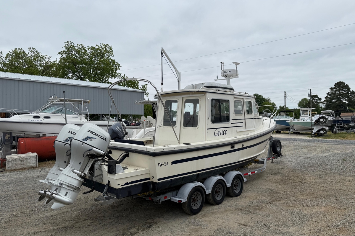 2008 Rosborough RF246 Sedan Cruiser - Sold Boat