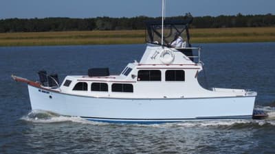 BOATZON | Rose Brothers 32 Flybridge 1952