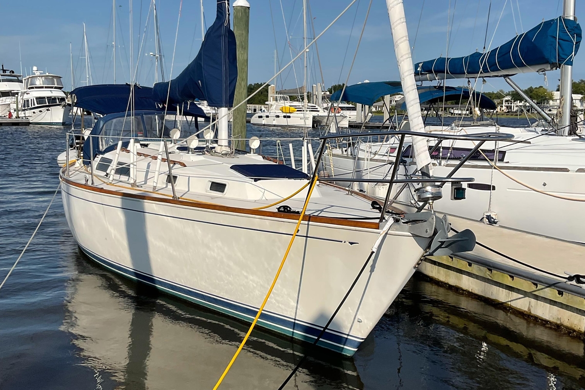 1989 Sabre 34 MK II - Sold Boat