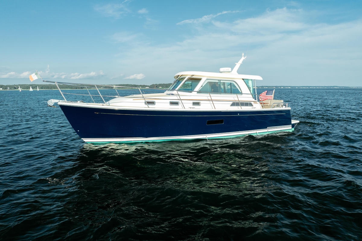 2013 Sabre 38 Salon Express - Sold Boat