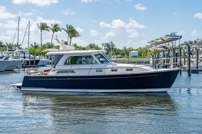 BOATZON | Sabre 38 Salon Express 2015