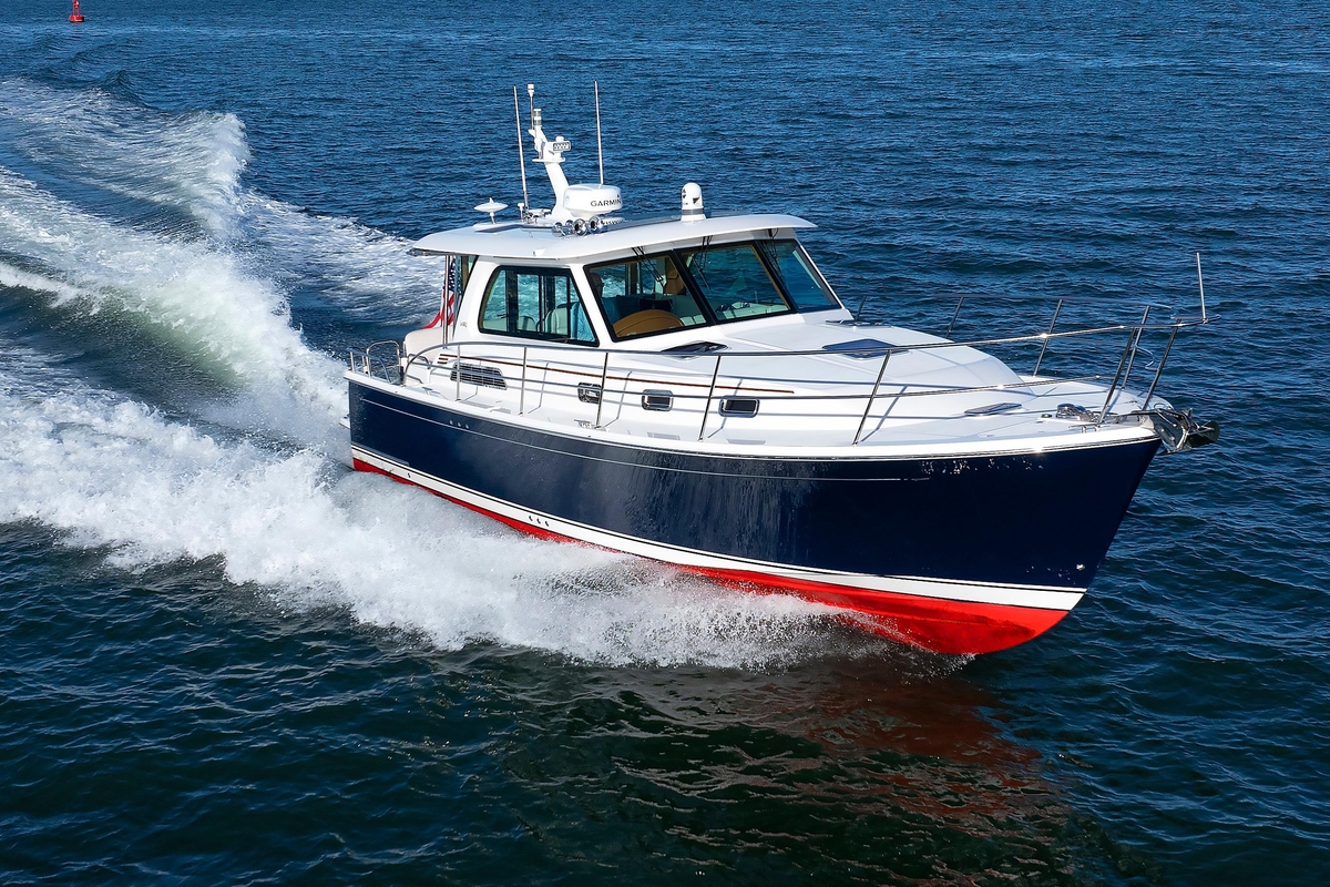 2022 Sabre 38 Salon Express - Sold Boat