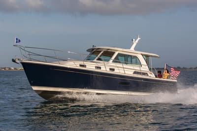 BOATZON | Sabre 38 Salon Express 2027