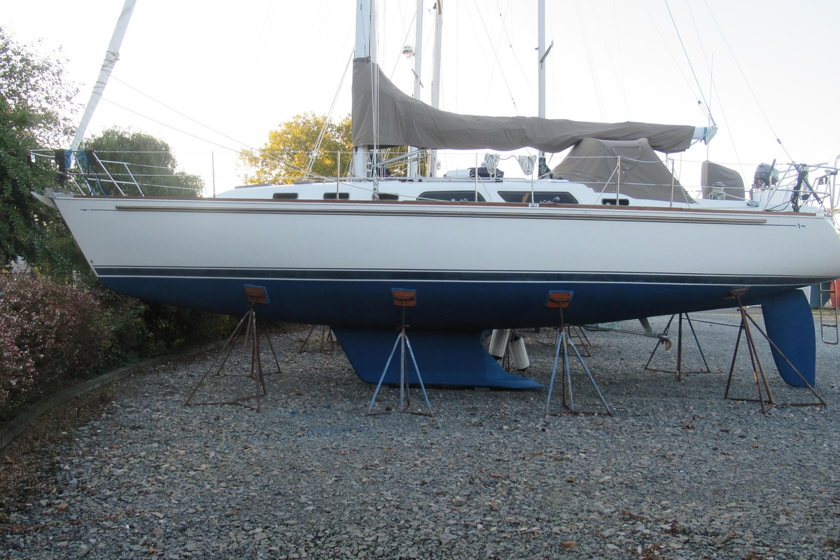 2003 Sabre 402 - Sold Boat