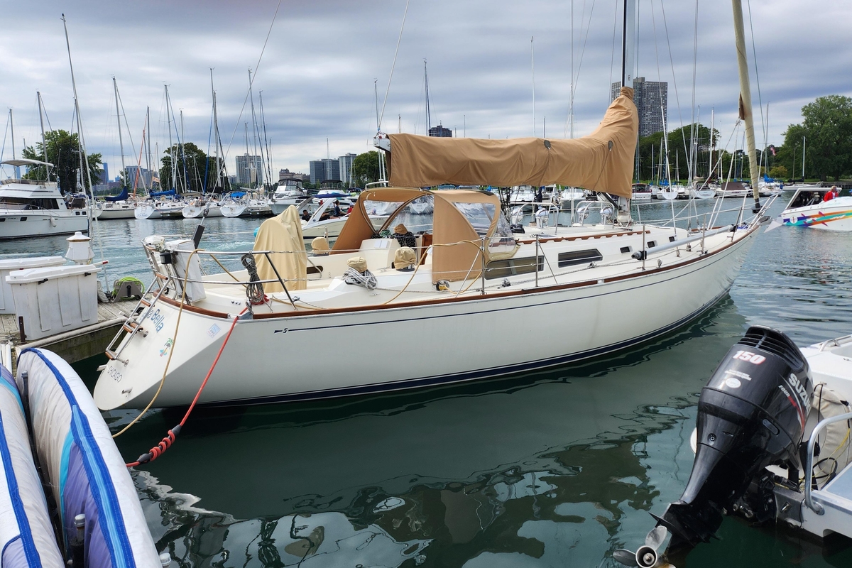 1988 Sabre 42 - Sold Boat