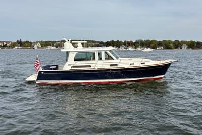 BOATZON | Sabre 42 Salon Express 2015