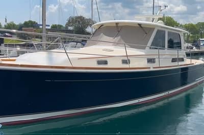BOATZON | Sabre 42 Salon Express 2016