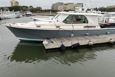 BOATZON | Sabre 43 Salon Express 2023