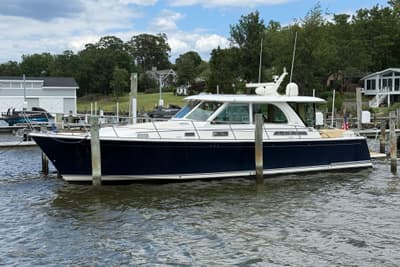 BOATZON | Sabre 45 Salon Express 2019