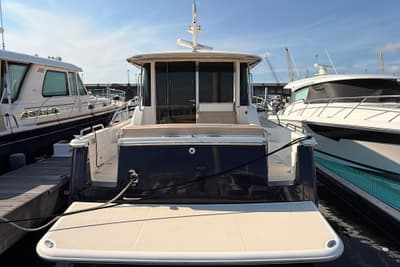 BOATZON | Sabre 45 Salon Express 2021