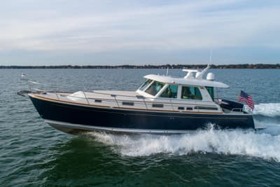 BOATZON | Sabre Salon Express 2016