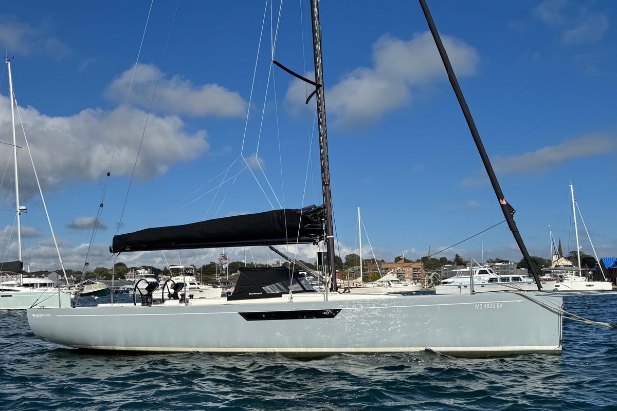 2023 Saffier 33 Life - Sold Boat