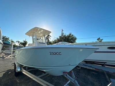 BOATZON | Sailfish 232 2025