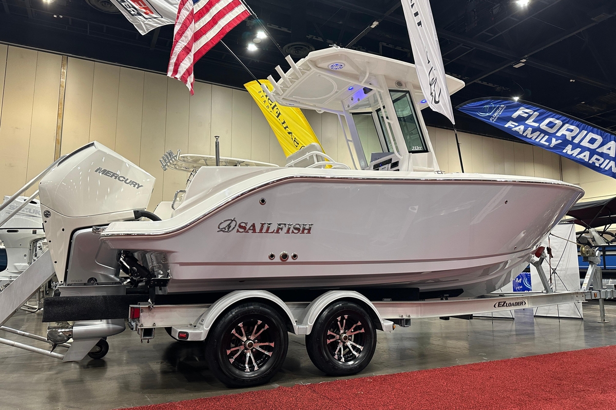 2026 Sailfish 232 CC - Sold Boat