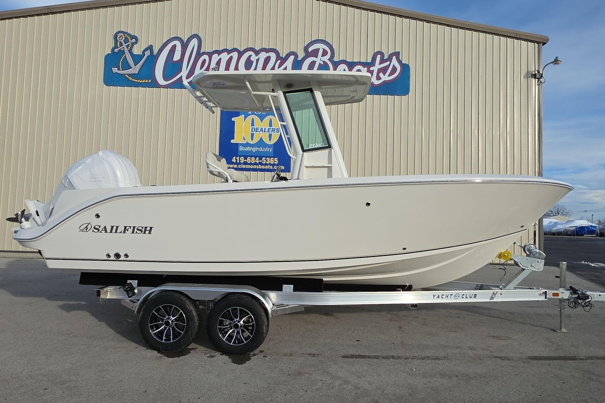 2026 Sailfish 232 CC - Sold Boat