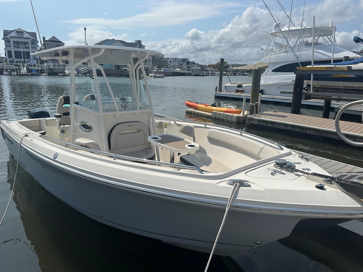 2022 Sailfish 242 CC - Sold Boat