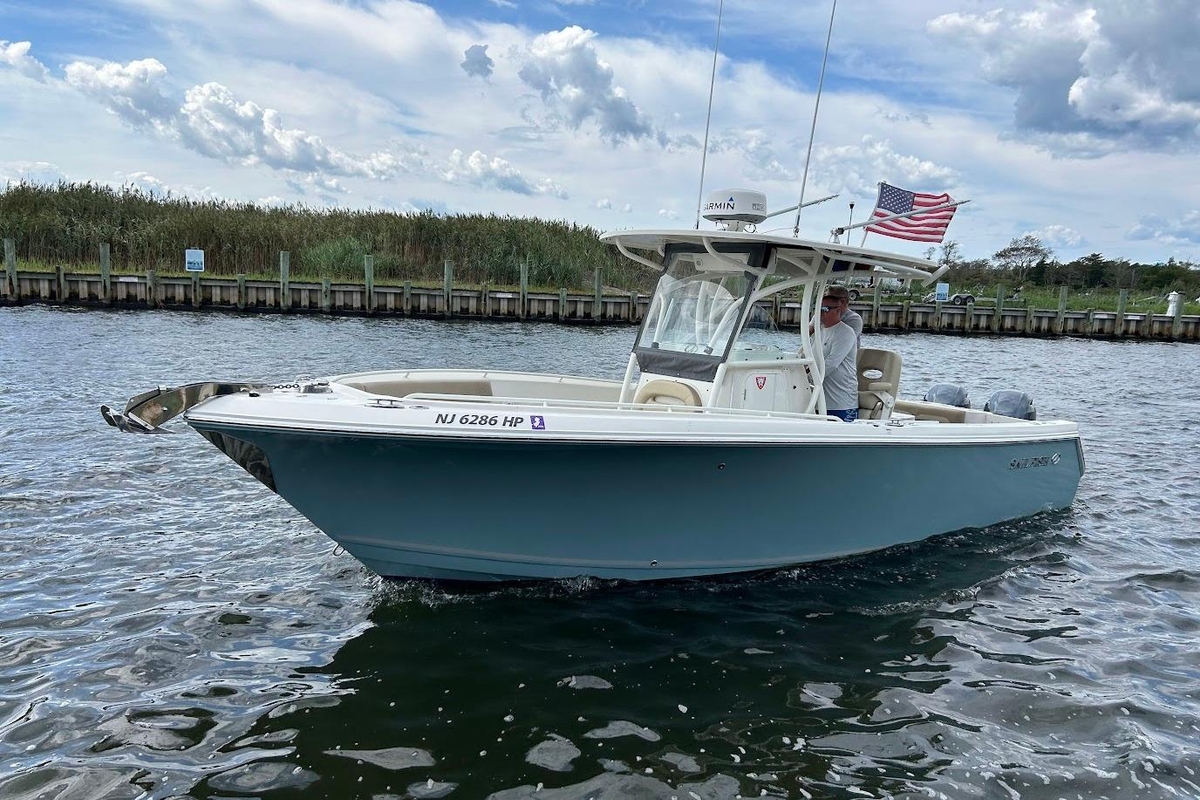 2019 Sailfish 270 CC - Sold Boat