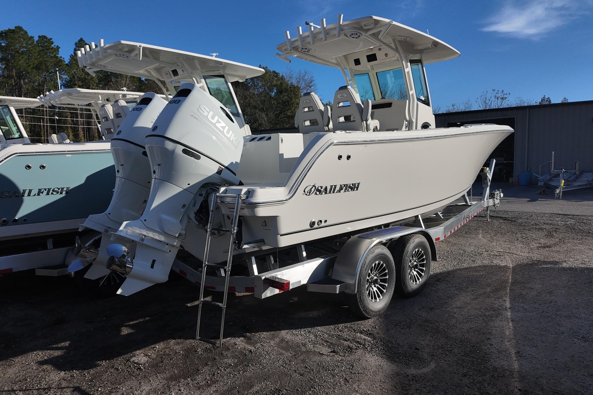 2026 Sailfish 272 SE - Sold Boat