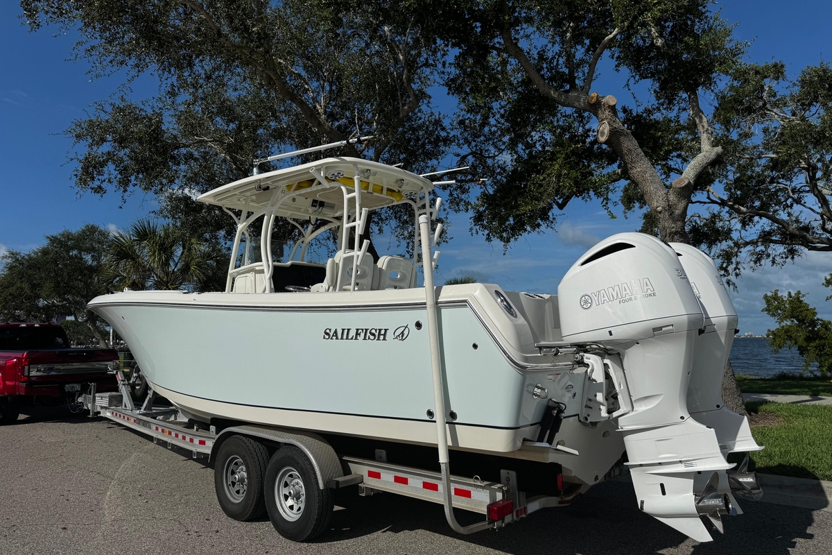 2015 Sailfish 320 CC - Sold Boat