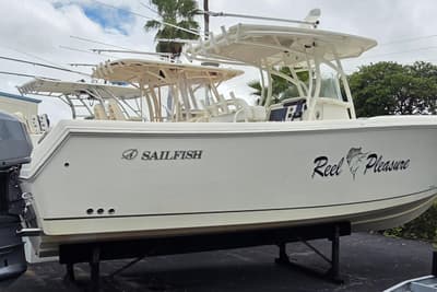 BOATZON | Sailfish 320 CC 2016