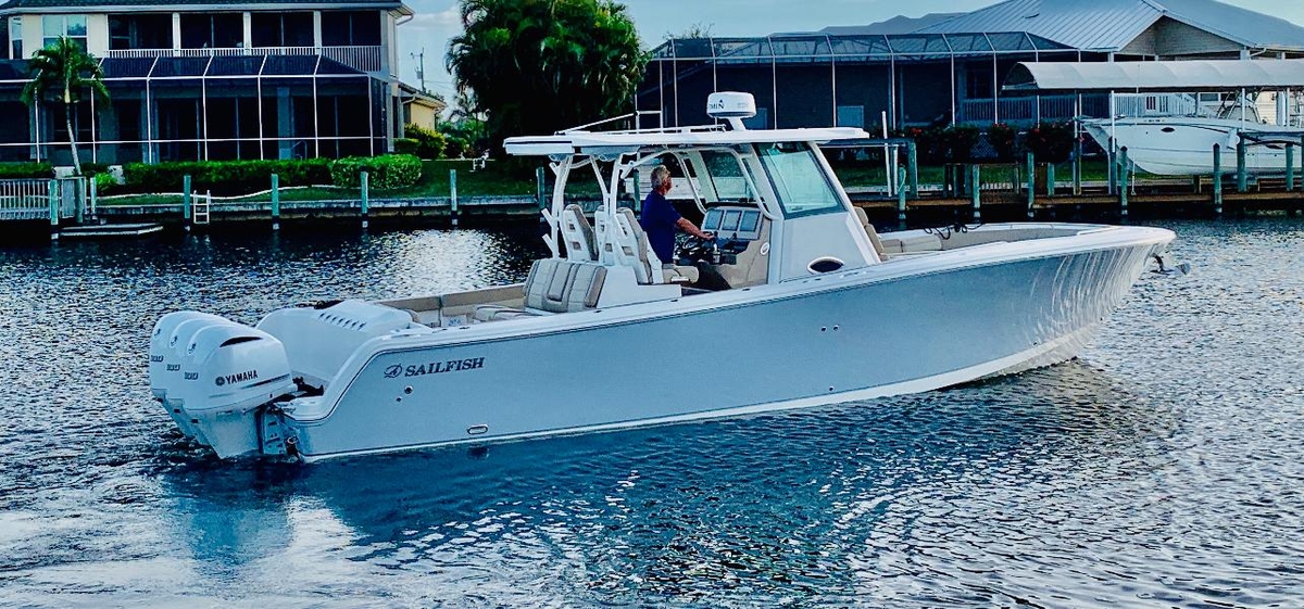 2020 Sailfish 360 CC ELITE  CLEAN CLEAN CLEAN w ONLY 216 HOURS - Sold Boat