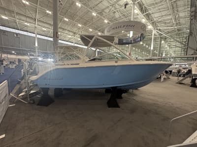 BOATZON | Sailfish® 236 DC 2026