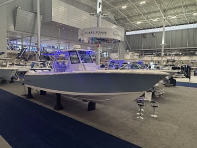 BOATZON | Sailfish® 360 CC 2026