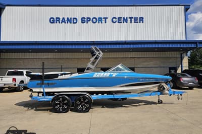 BOATZON | Sanger 215 XTZ 2018