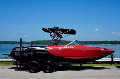 BOATZON | Sanger Boats V215 S 2022 BOATZON | Sanger Boats V215 S 2022