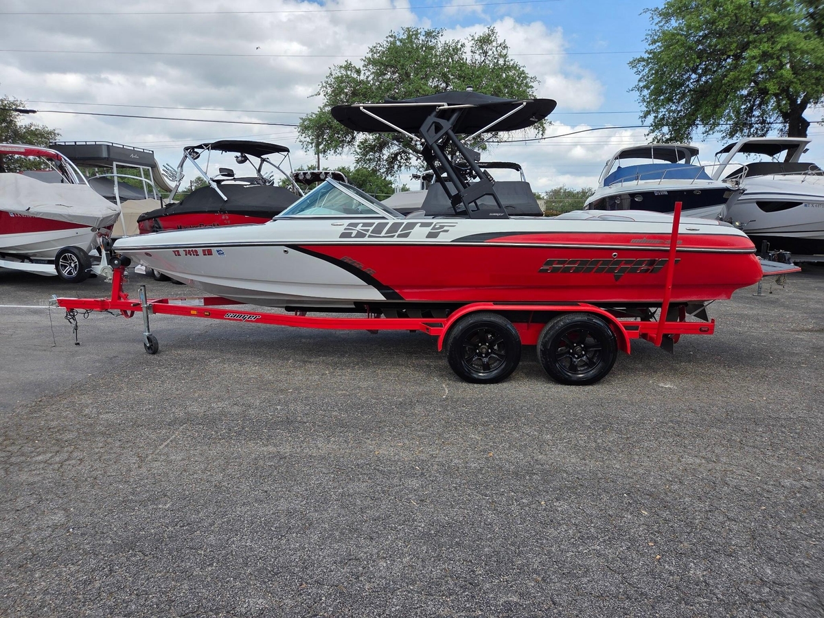 2021 Sanger V215 S - Sold Boat