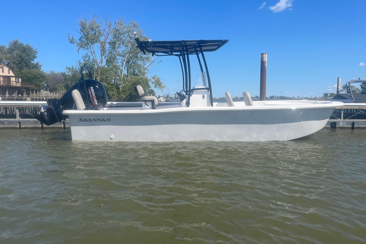 2023 Savannah SS21 - Sold Boat