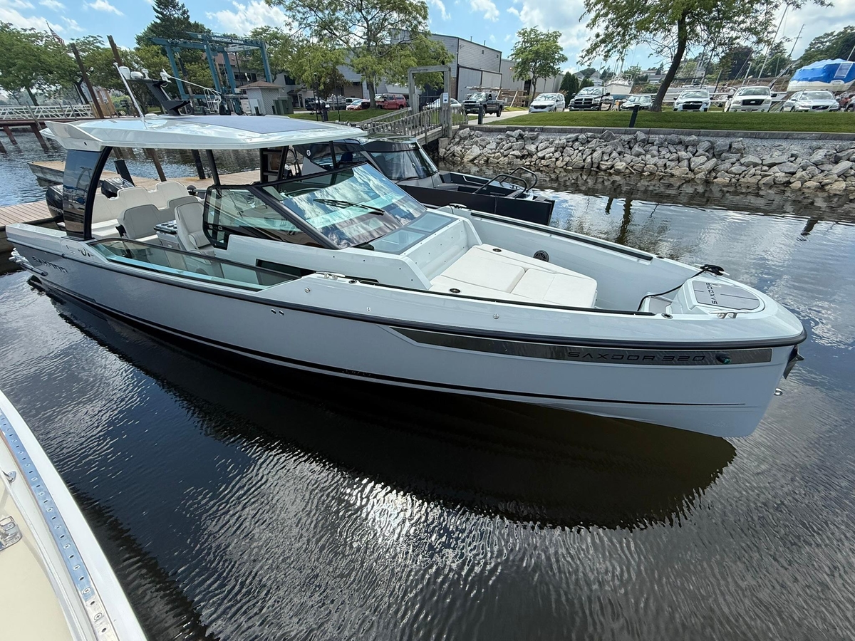 2024 Saxdor 320 GTO - Sold Boat