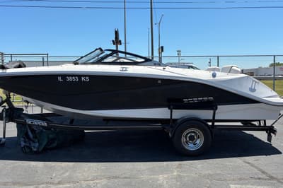 BOATZON | Scarab 215 2014