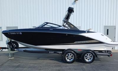 BOATZON | Scarab 215 HO Platinum 2017 BOATZON | Scarab 215 HO Platinum 2017