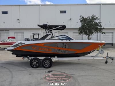 BOATZON | Scarab 235 LX Wake 2026 BOATZON | Scarab 235 LX Wake 2026