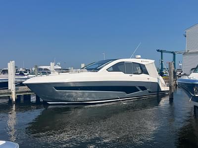 BOATZON | Schaefer 375 2025 BOATZON | Schaefer 375 2025