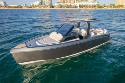BOATZON | Schaefer V33 2027