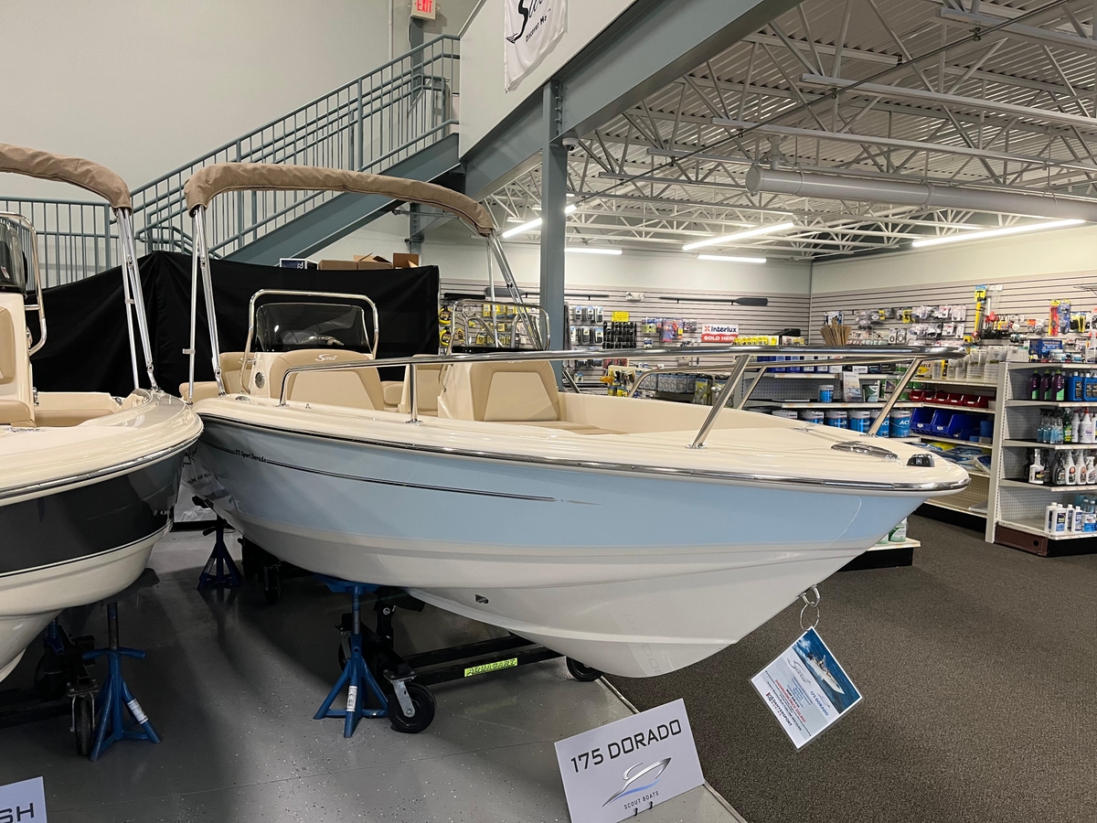 2025 Scout 175 Sport Dorado - Sold Boat