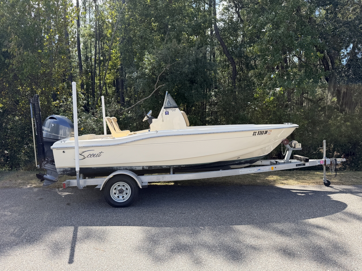 2018 Scout 175 SPORTFISH - Sold Boat