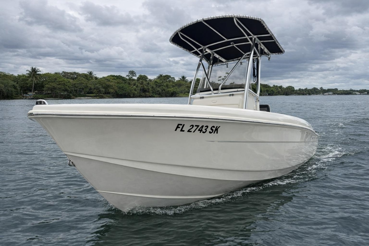 2013 Scout 210 XSF - Sold Boat