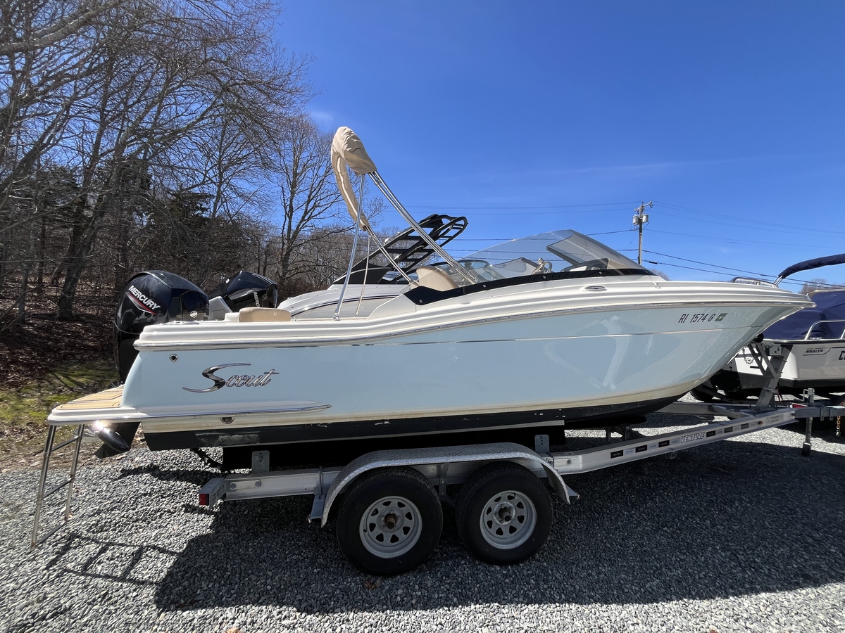 2021 Scout 215 DORADO - Sold Boat