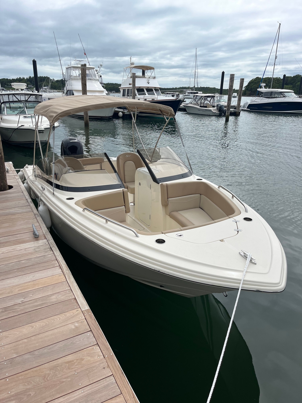 2023 Scout 215 Dorado - Sold Boat