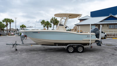 BOATZON | Scout 215 XSF 2021