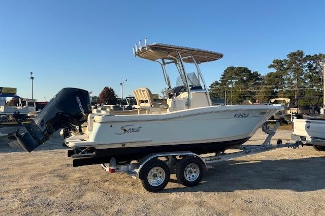 2022 Scout 215 XSF - Sold Boat
